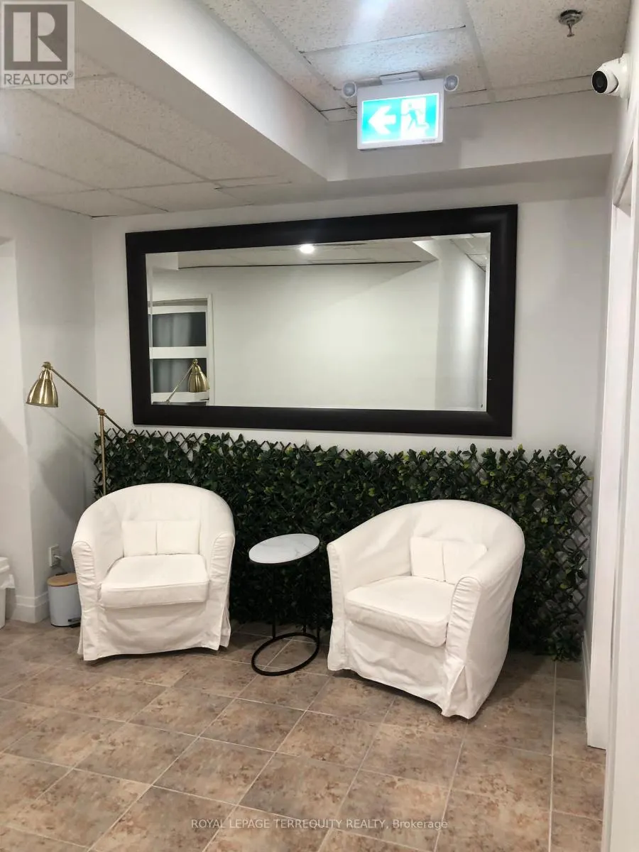 13 - 8611 WESTON ROAD