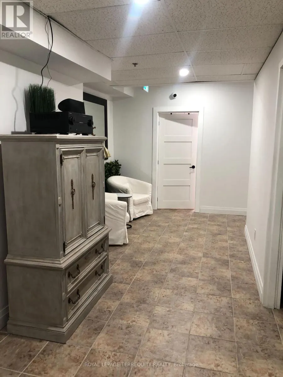 13 - 8611 WESTON ROAD