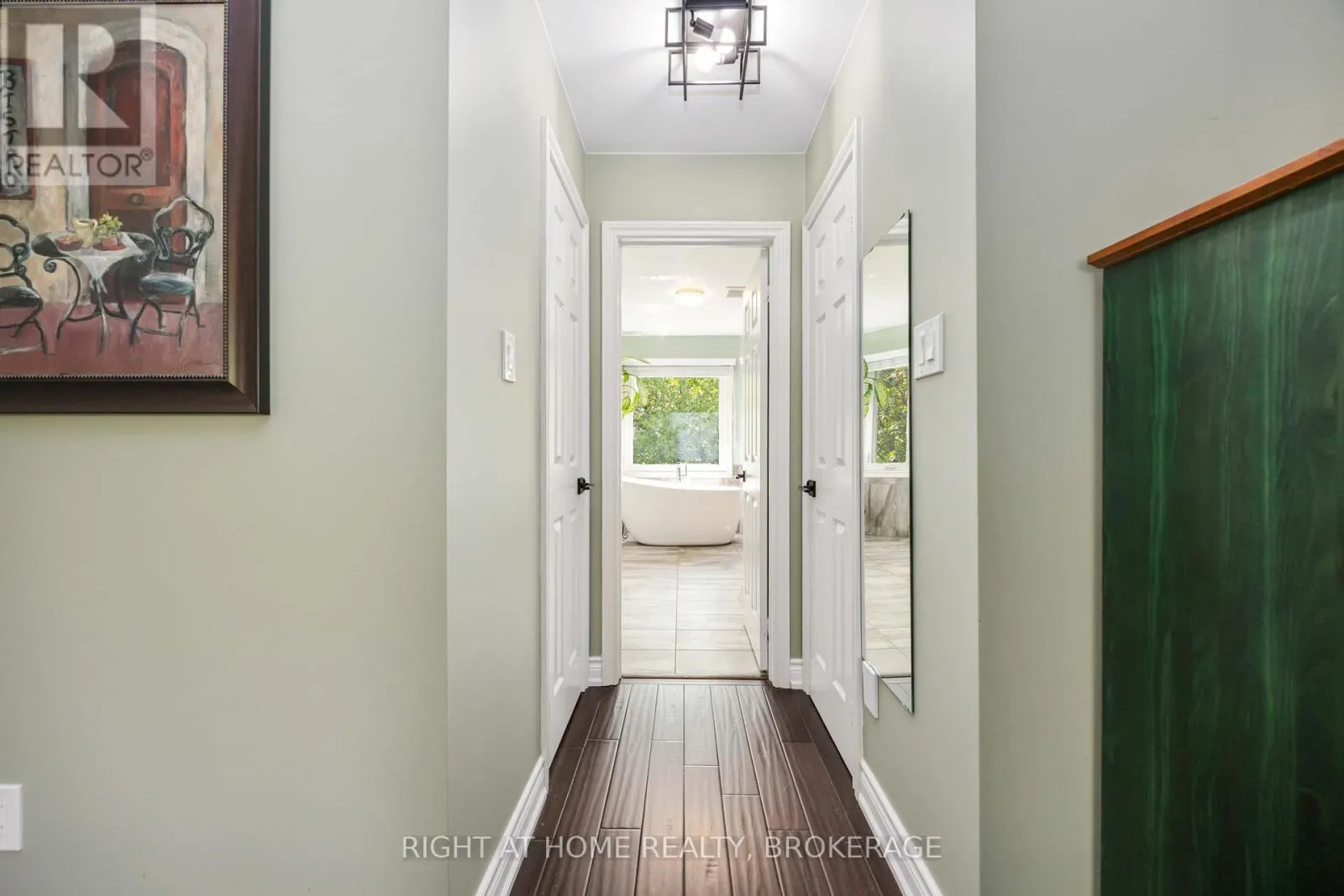 93 GORDON ROWE CRESCENT