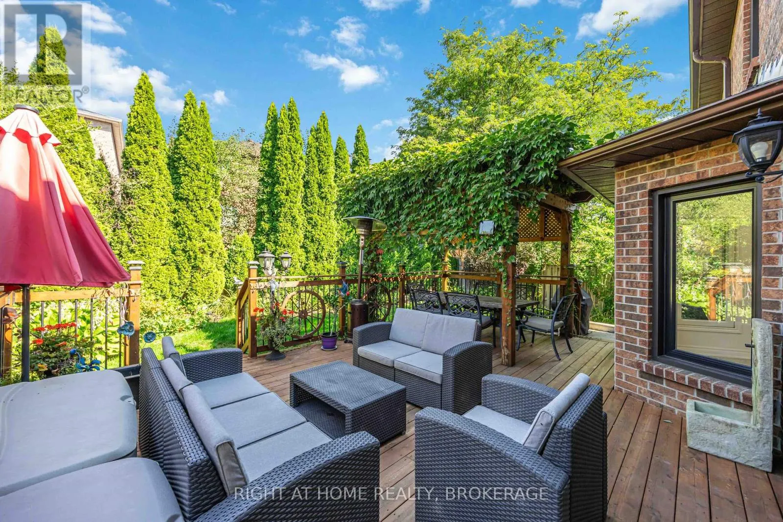 93 GORDON ROWE CRESCENT
