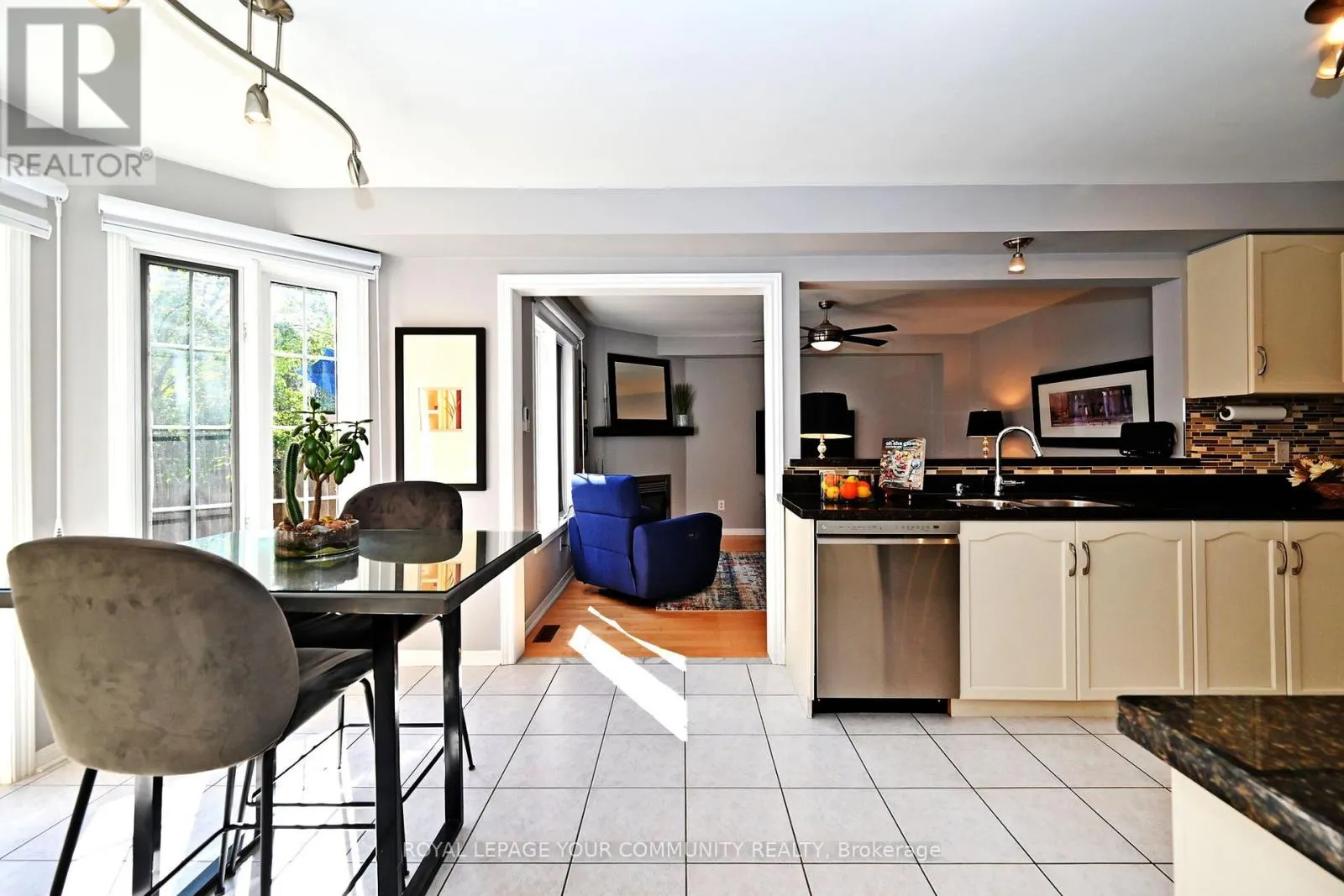 79 MUGFORD RD