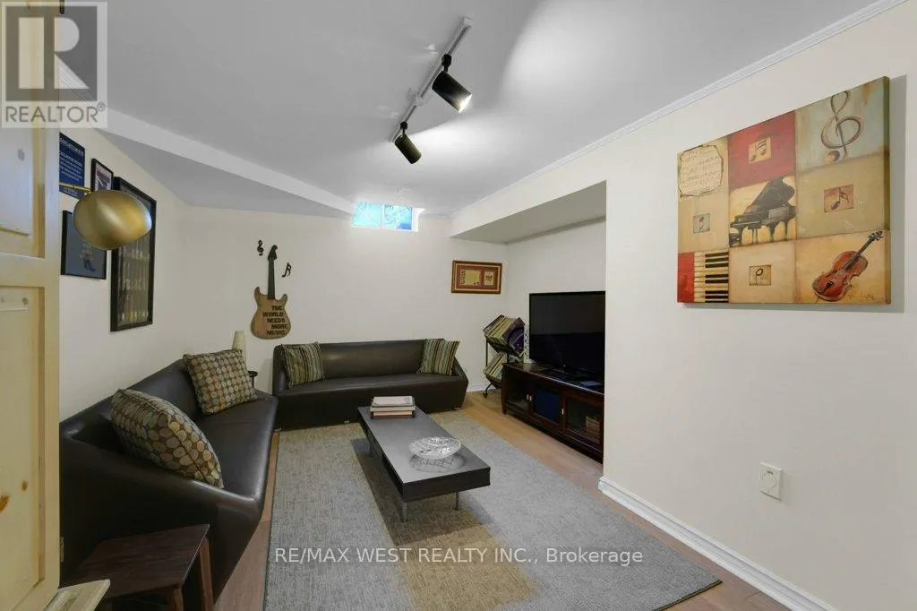 1 LANGFORD STREET