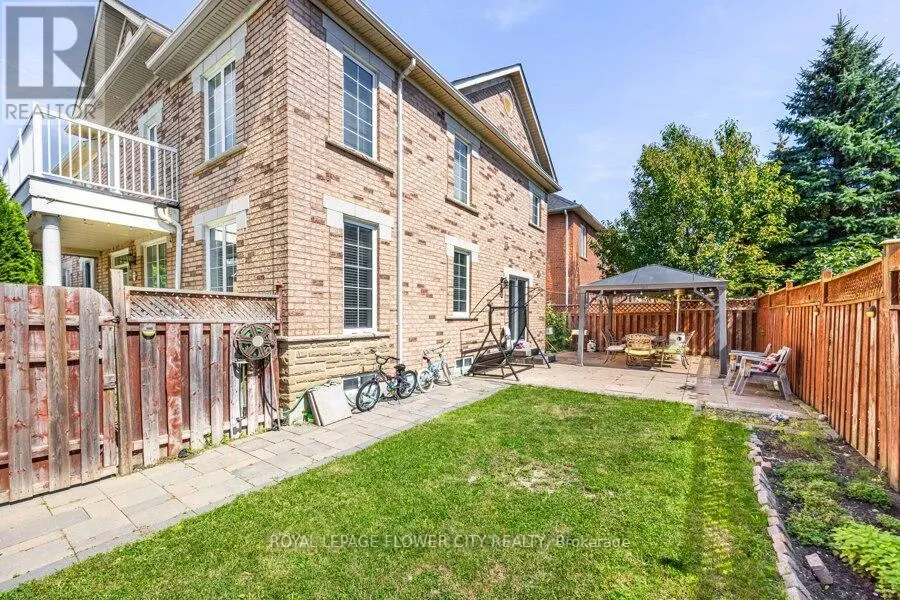 73 HOLLYWOOD HILL CIRCLE