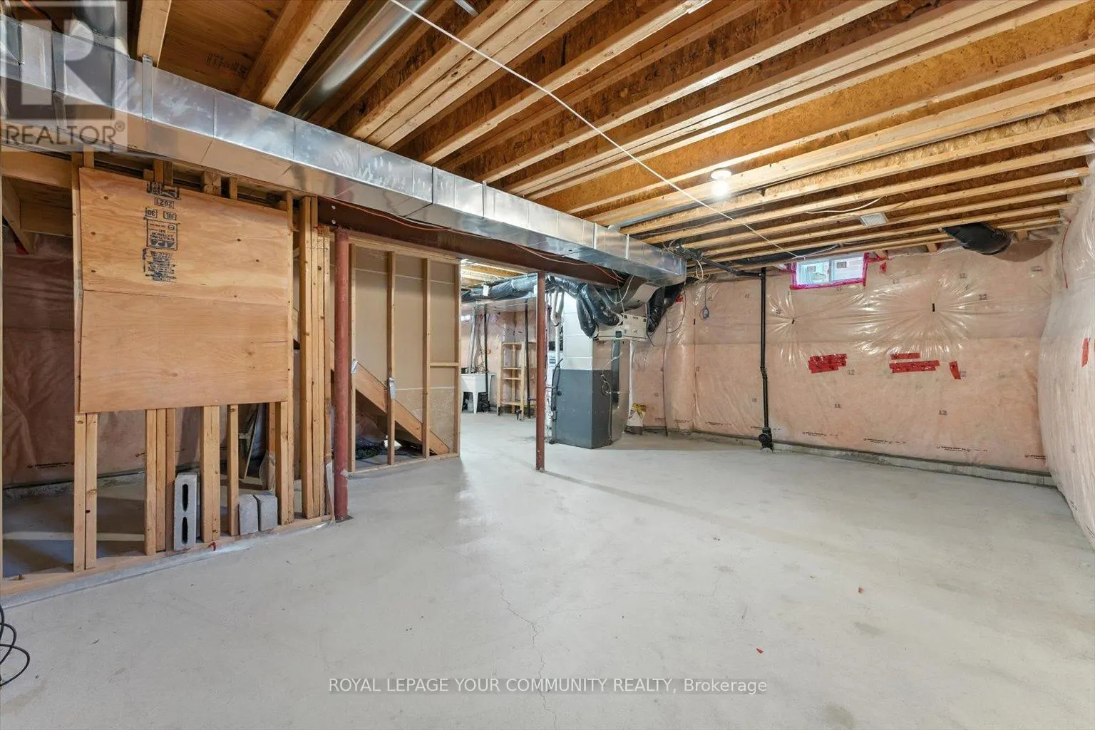 23 LUCIDA COURT