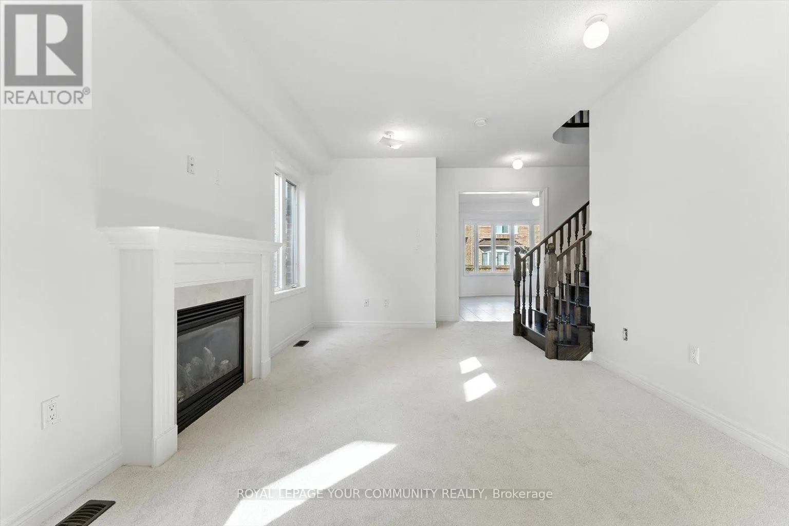 23 LUCIDA COURT