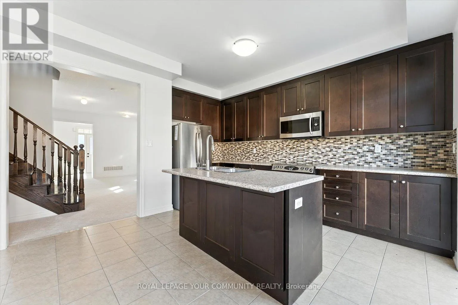 23 LUCIDA COURT