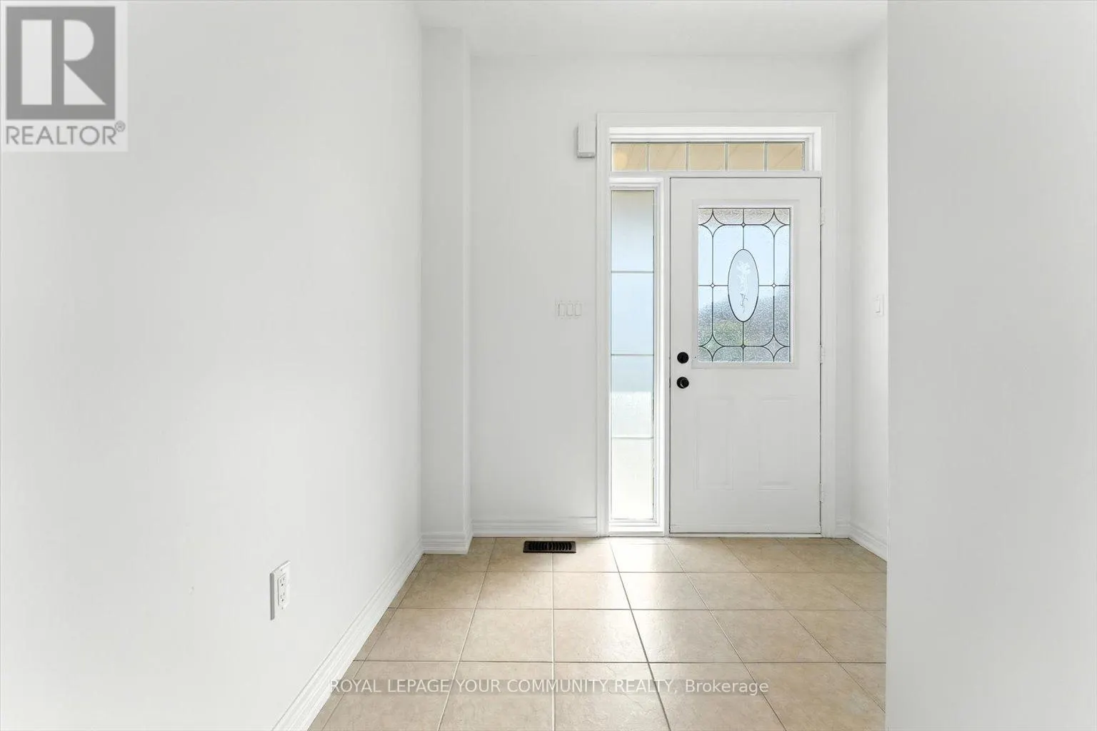 23 LUCIDA COURT