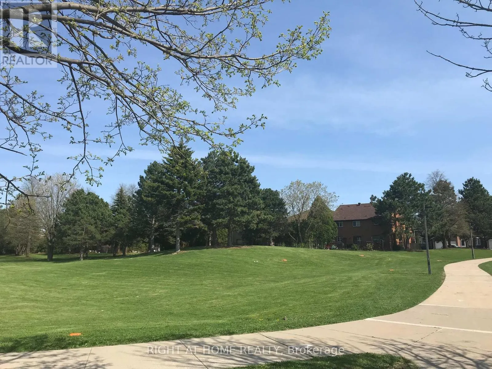 344 YORK HILL BOULEVARD