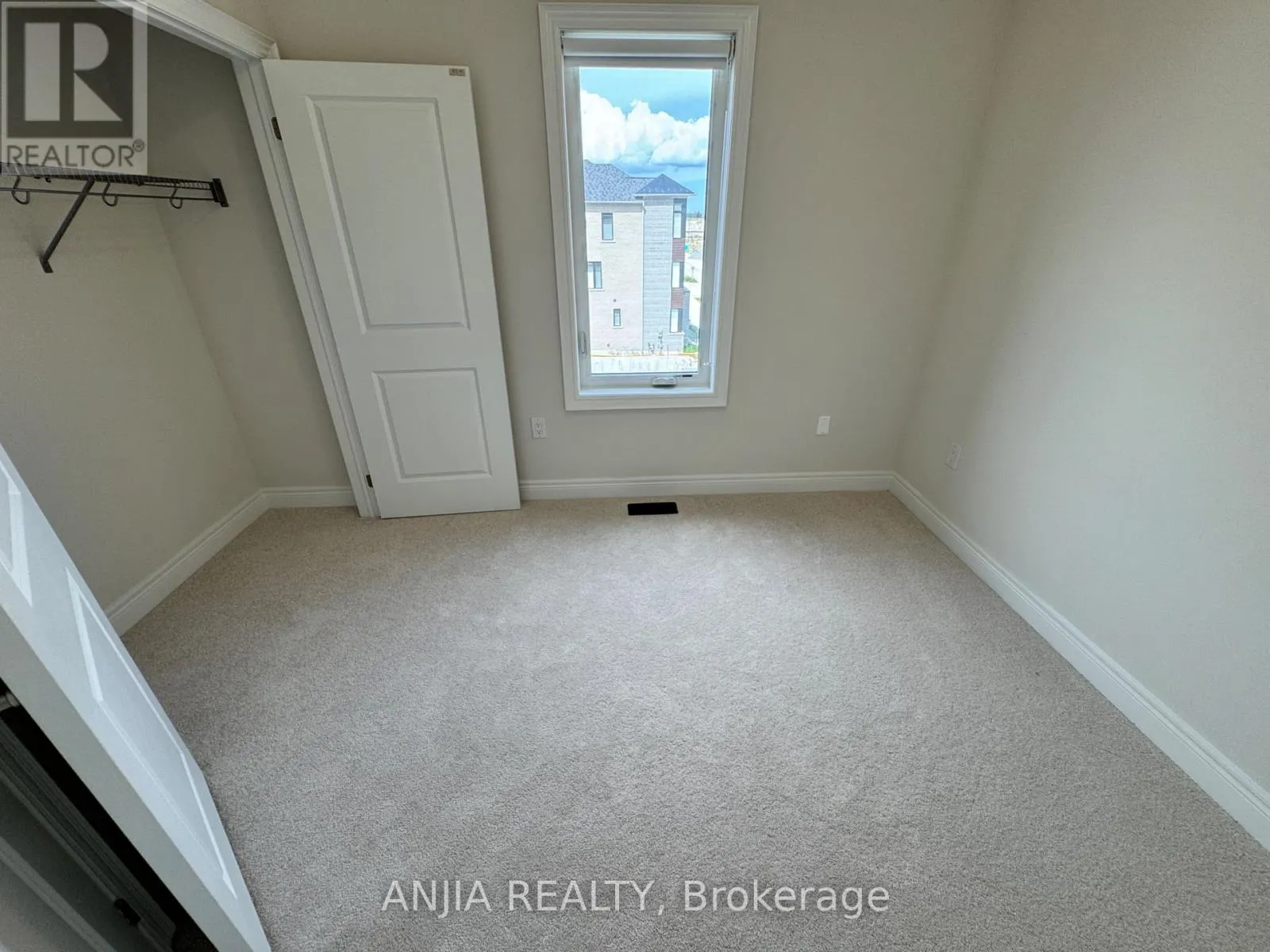 76 SELINA ROSE STREET