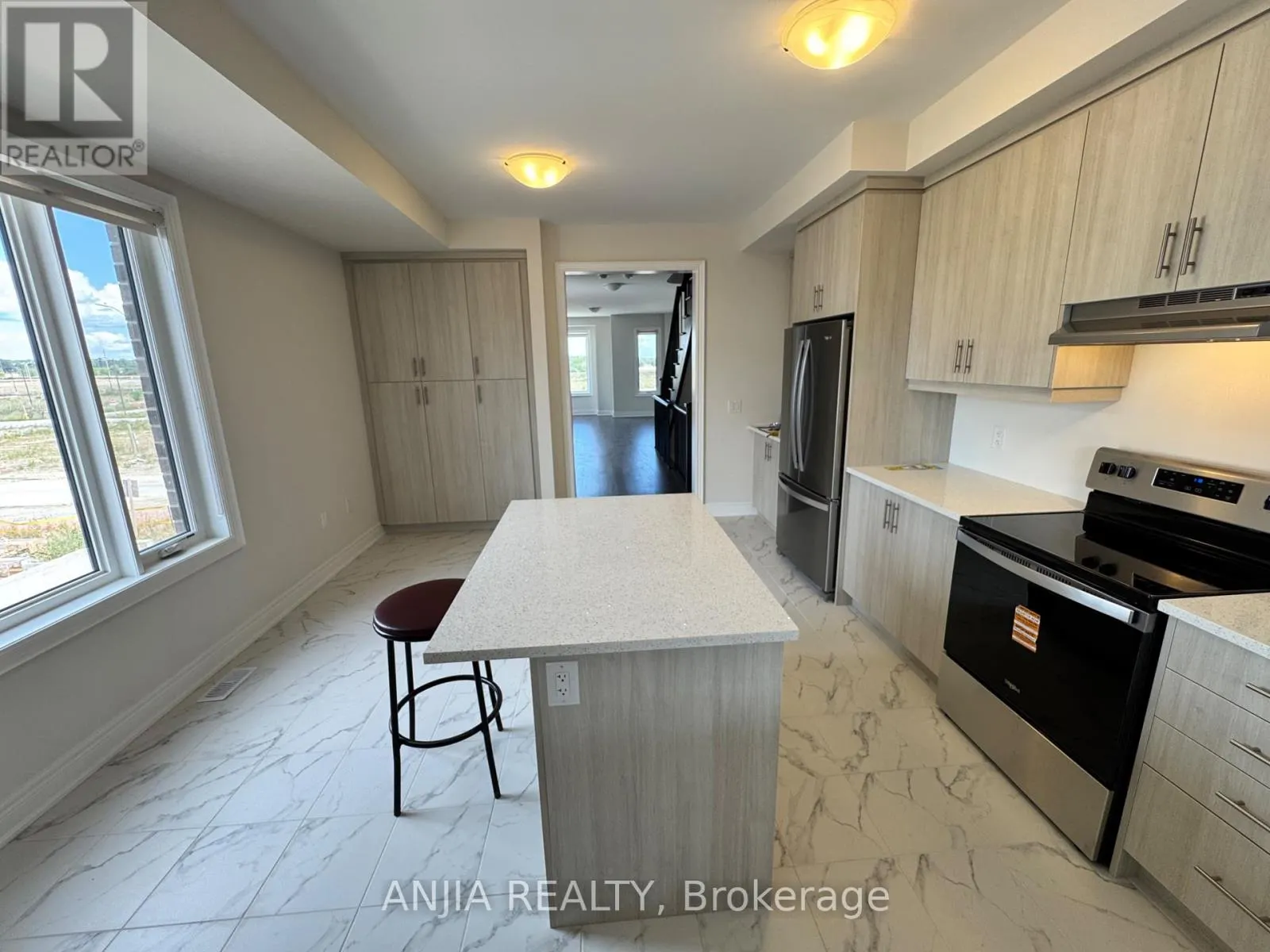 76 SELINA ROSE STREET
