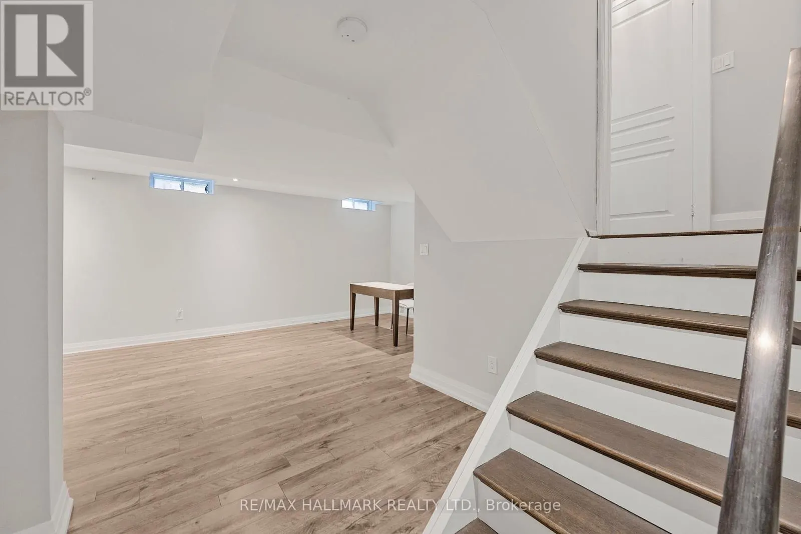 23 KINGSHILL ROAD
