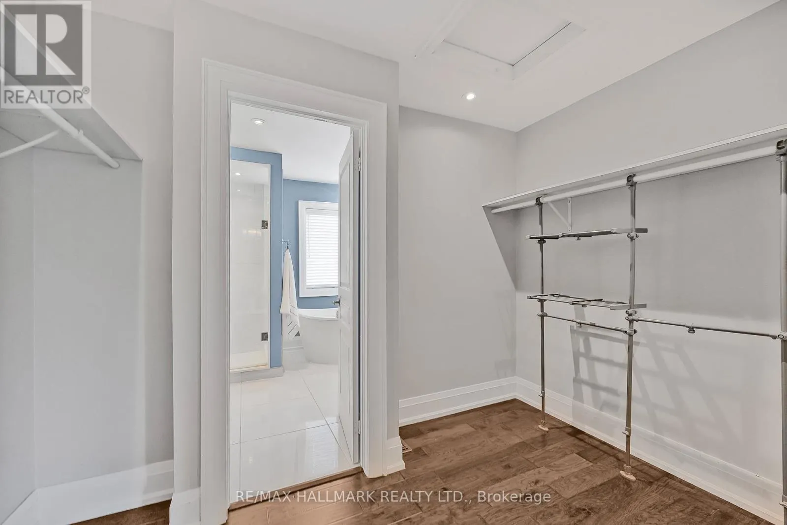 23 KINGSHILL ROAD