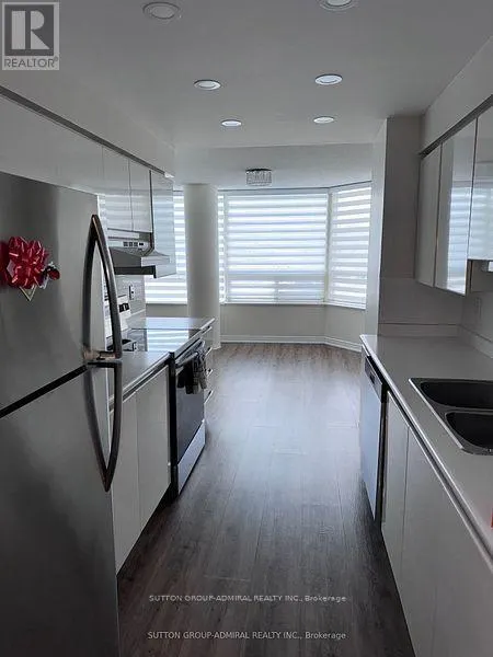 207 - 7 TOWNSGATE DRIVE