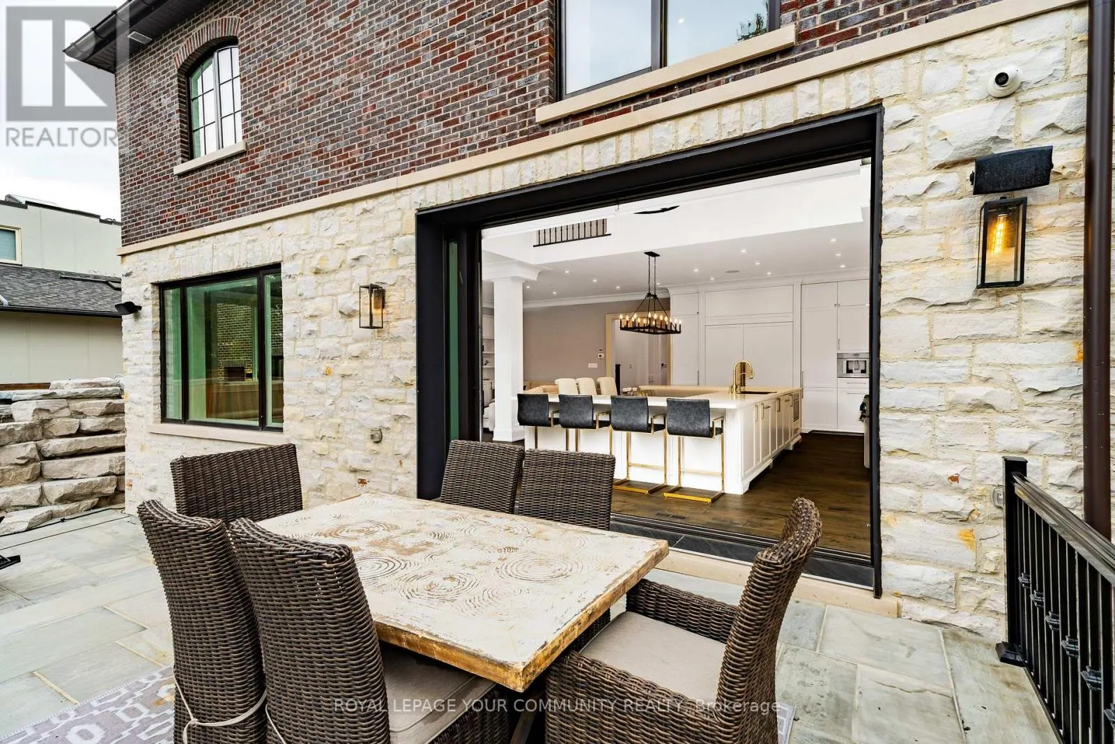 38 GALSWORTHY DRIVE