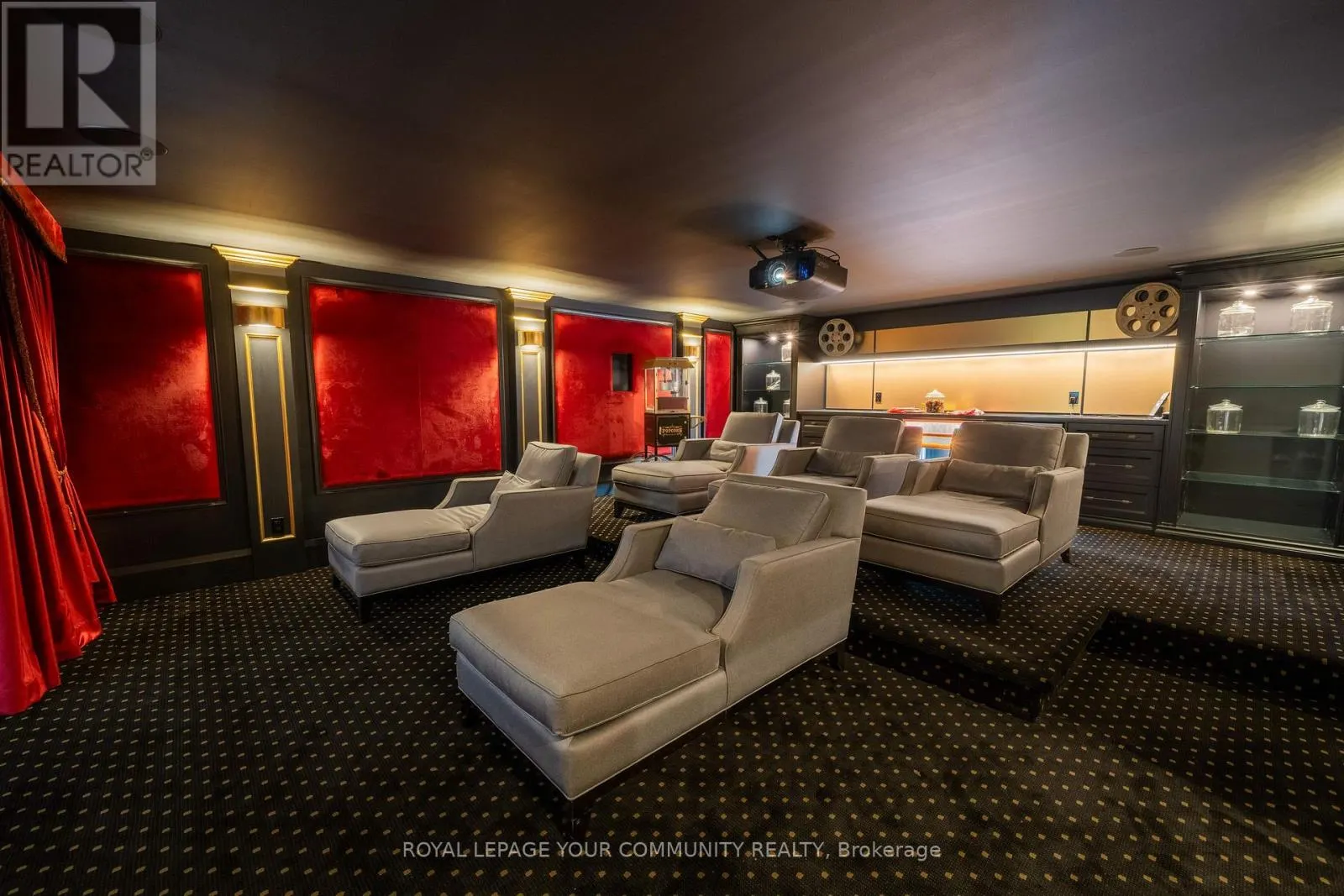 38 GALSWORTHY DRIVE