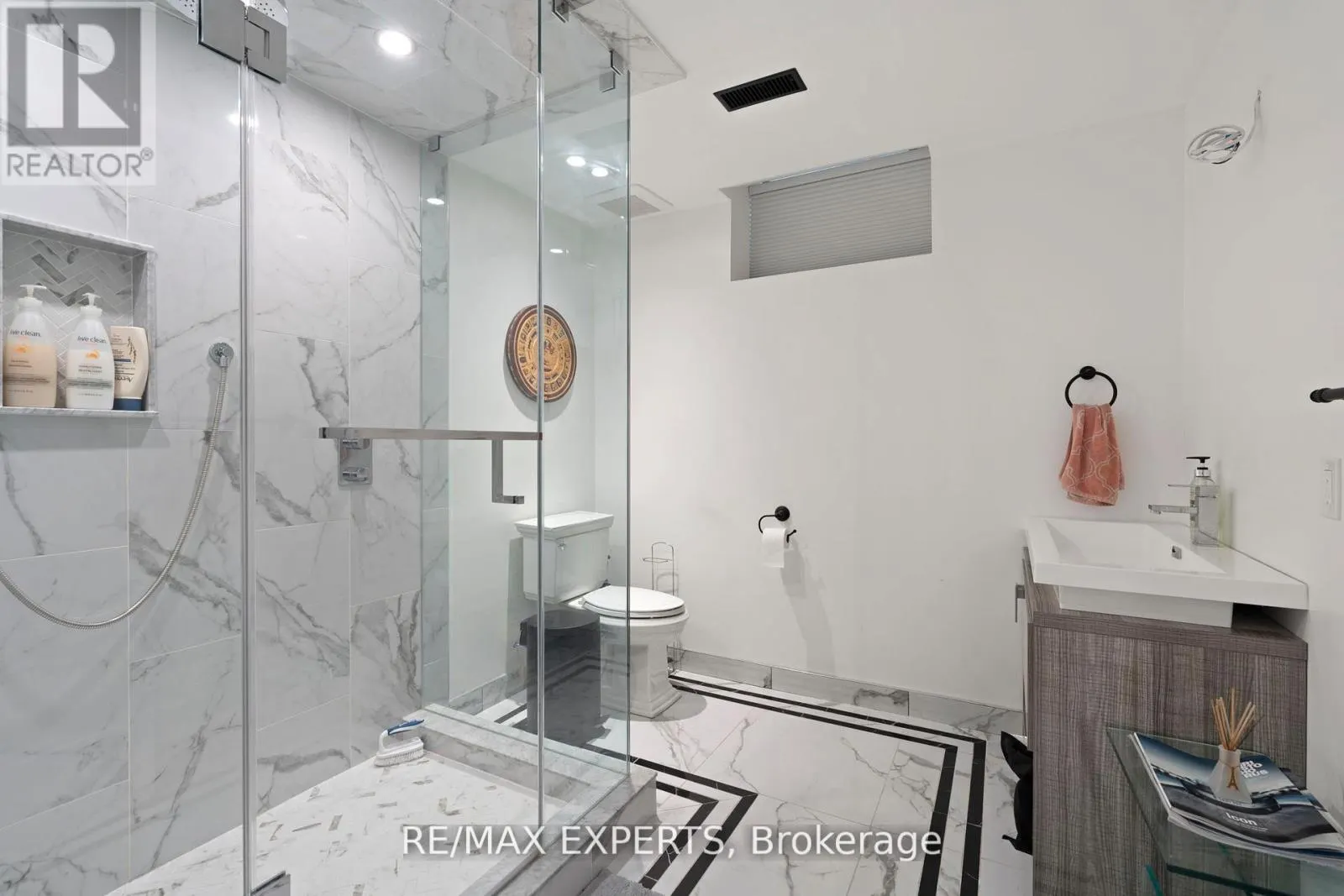 72 FOSHAN AVENUE