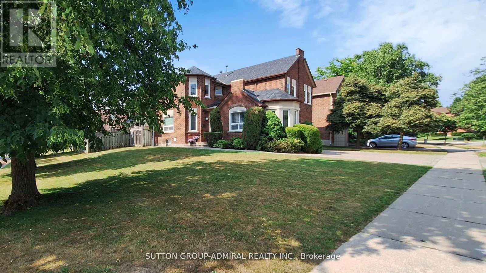 122 EDMUND SEAGER DRIVE