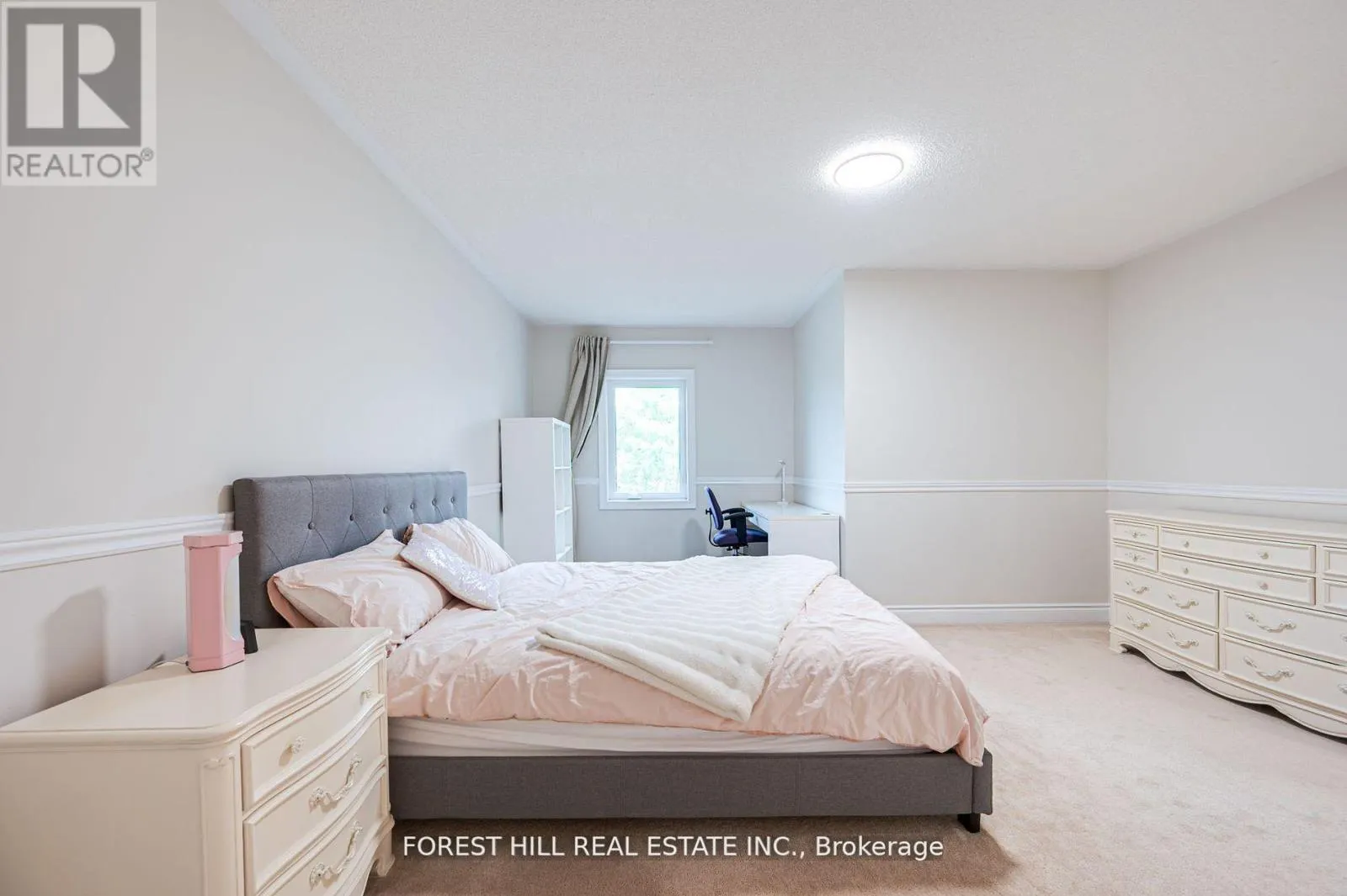 486 APPLE BLOSSOM DRIVE