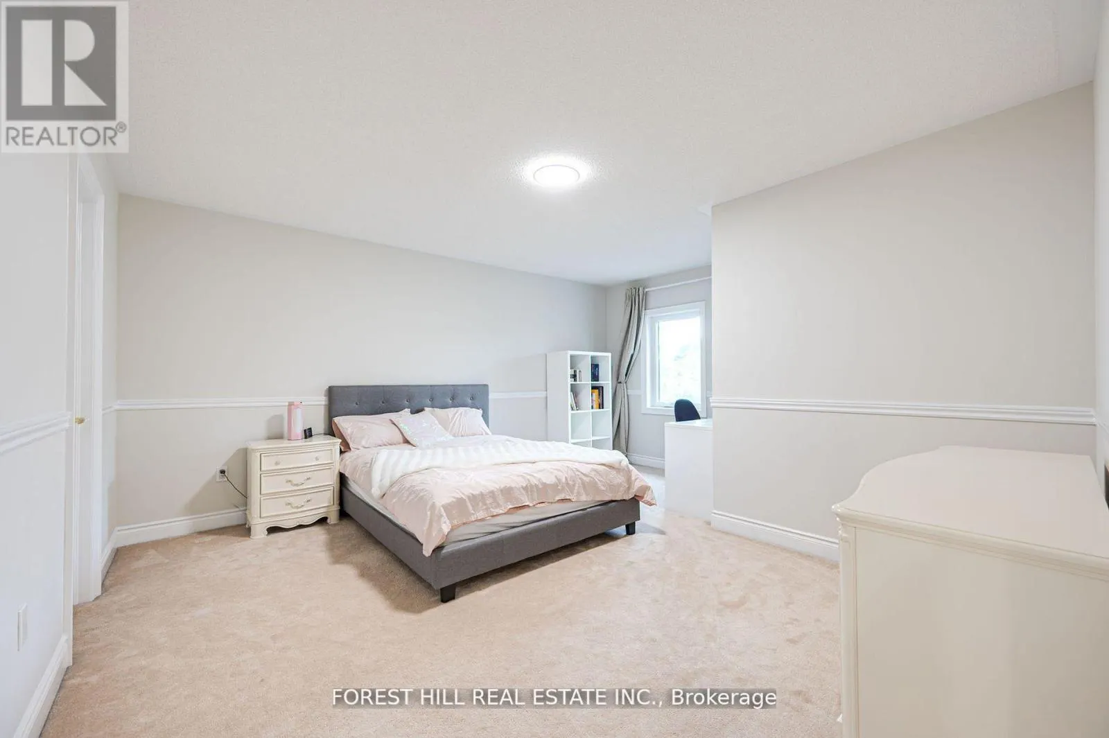 486 APPLE BLOSSOM DRIVE