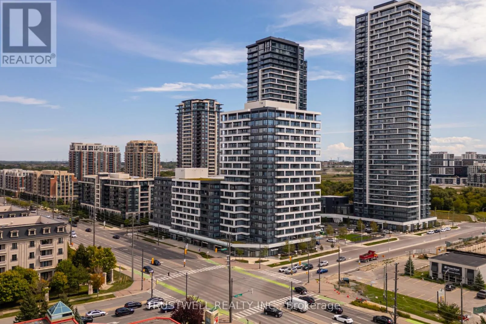 315 - 38 WATER WALK DRIVE