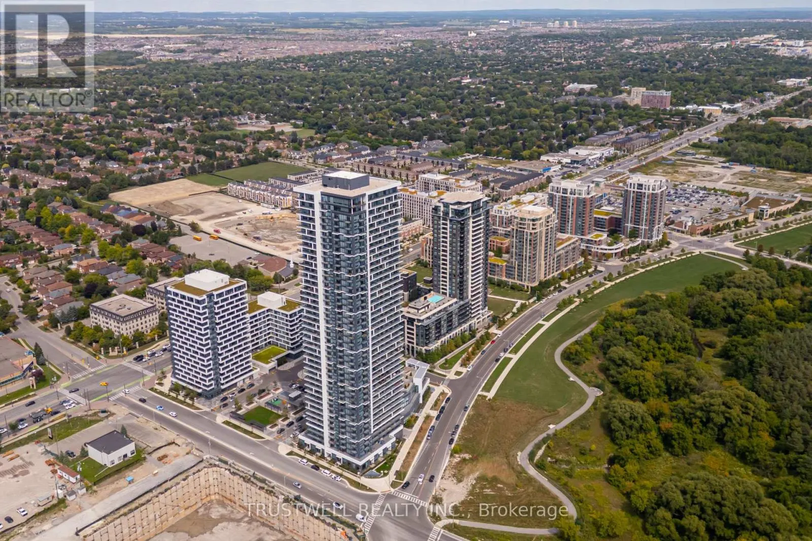 315 - 38 WATER WALK DRIVE