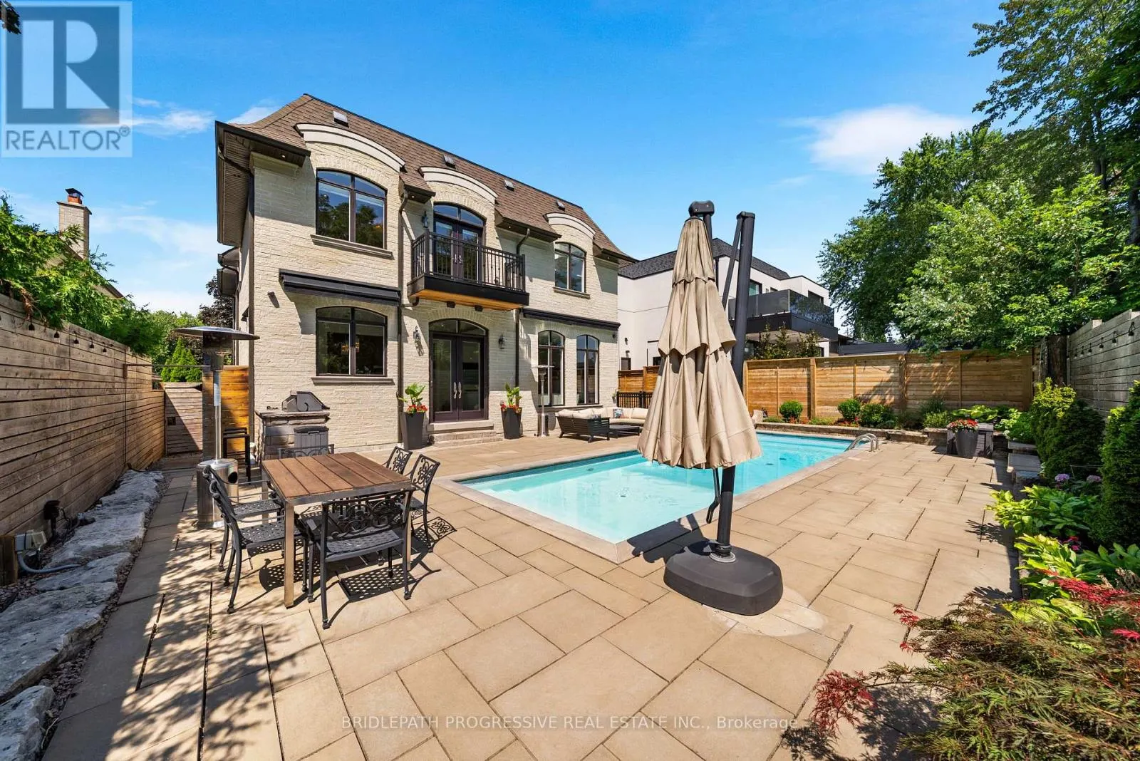 25 PORTREE CRESCENT