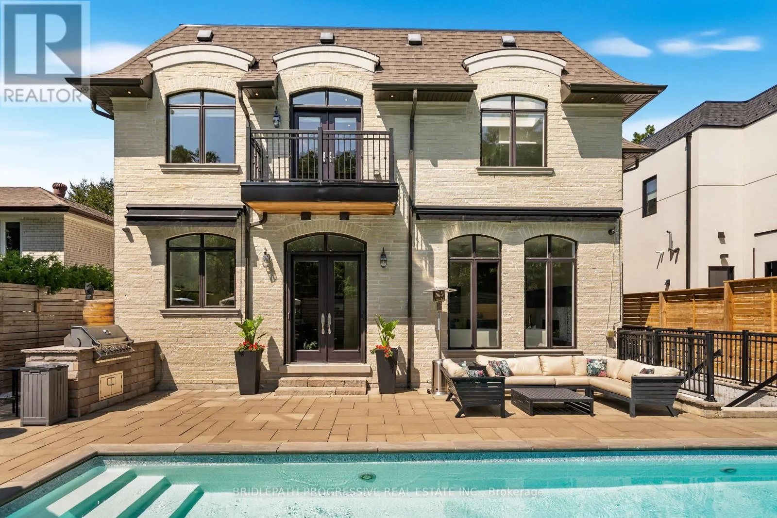 25 PORTREE CRESCENT