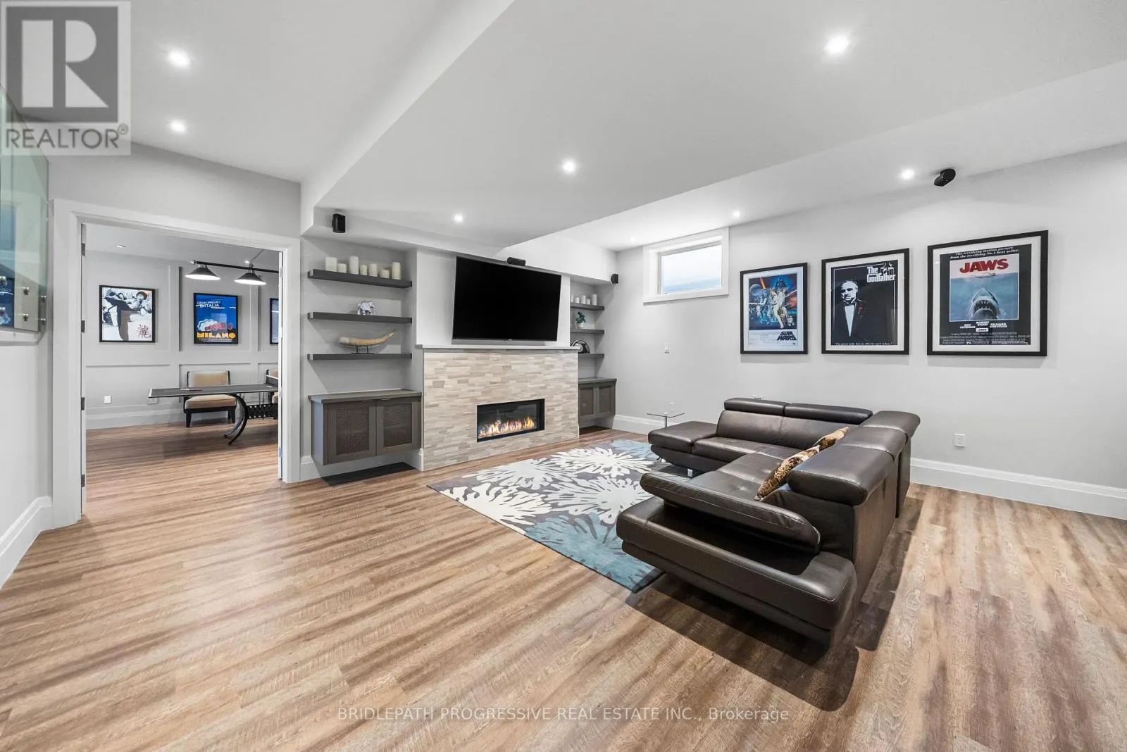 25 PORTREE CRESCENT