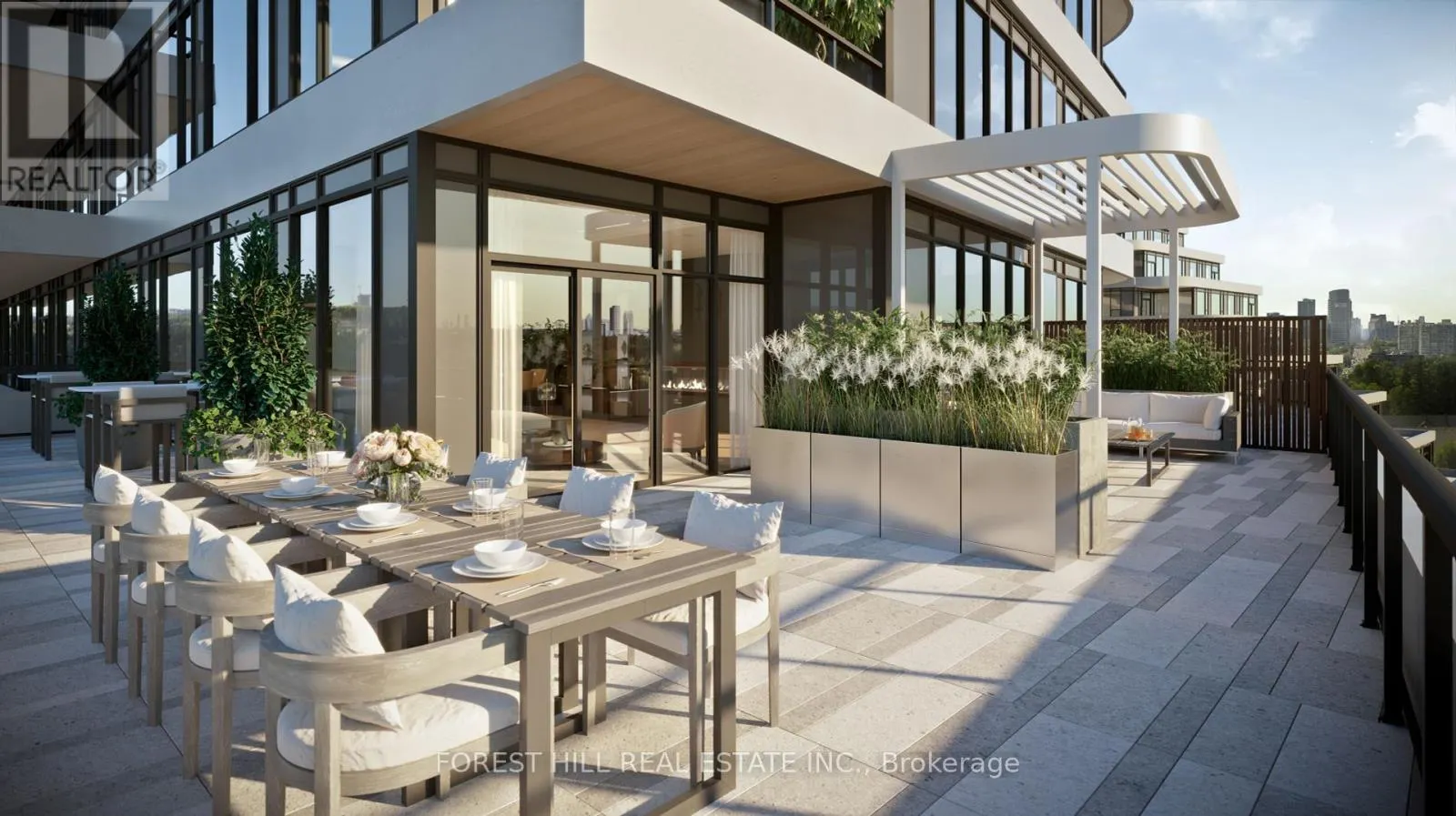 318 - 8188 YONGE STREET