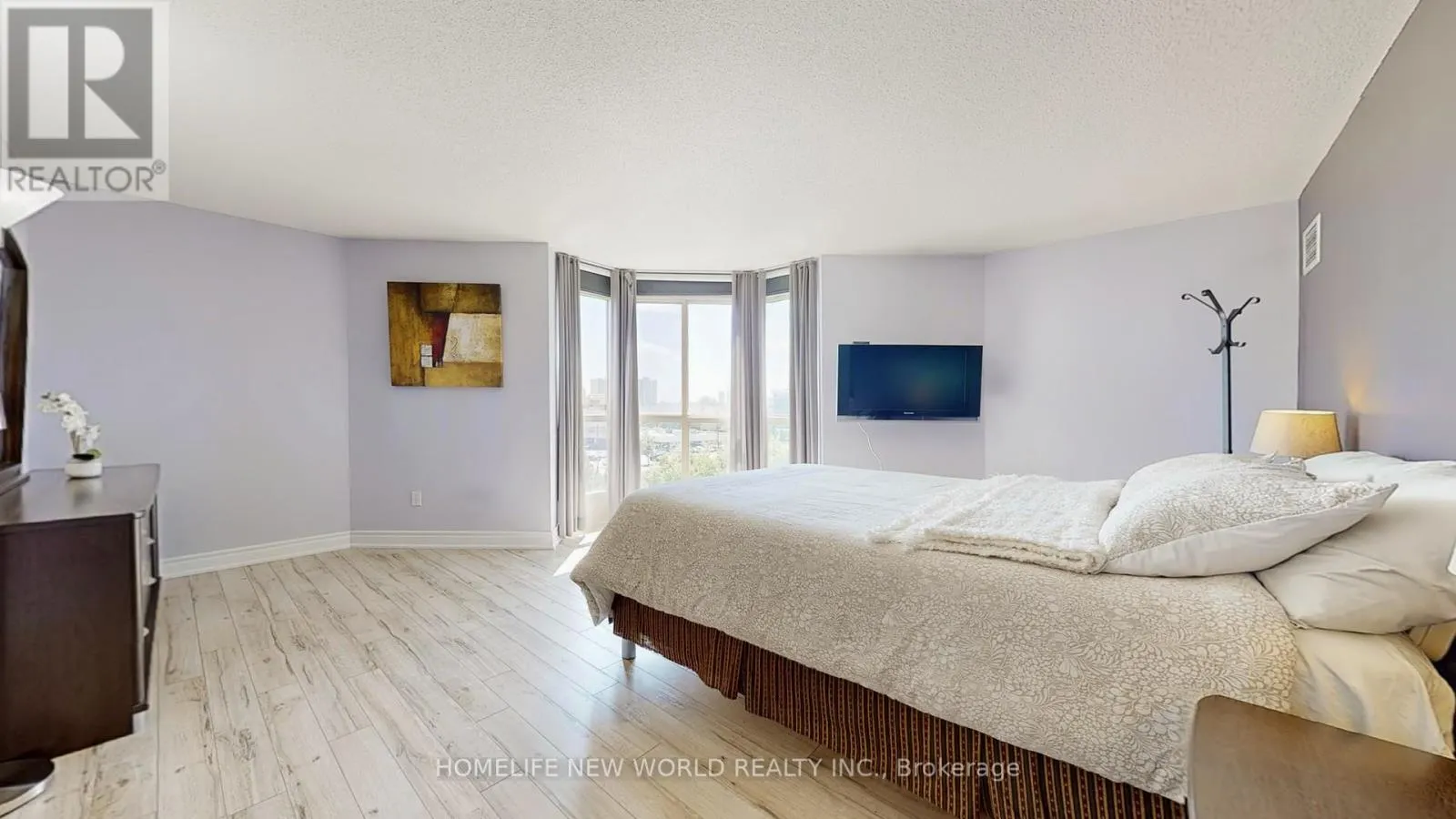 604 - 5 WELDRICK ROAD W