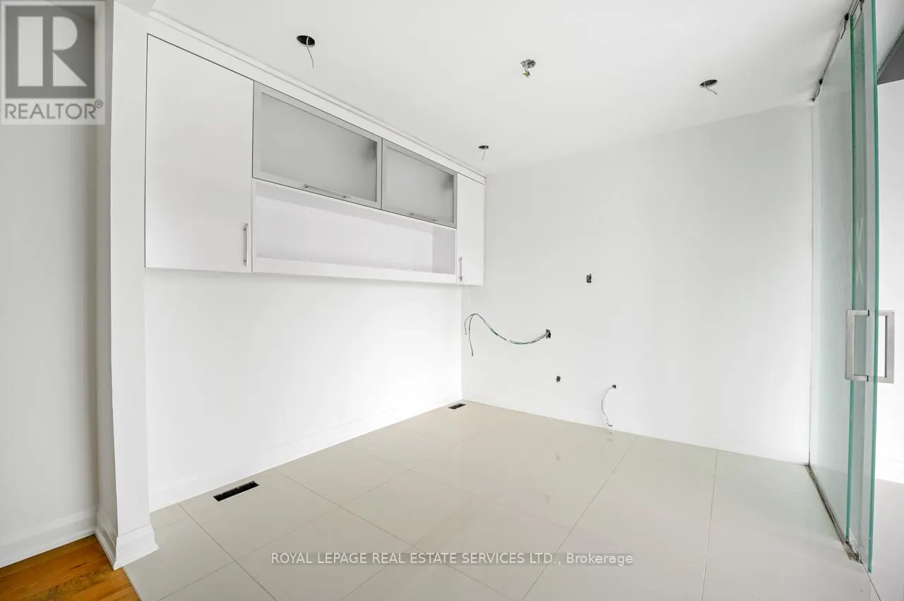 BUILDING #2 - 11840 KEELE STREET