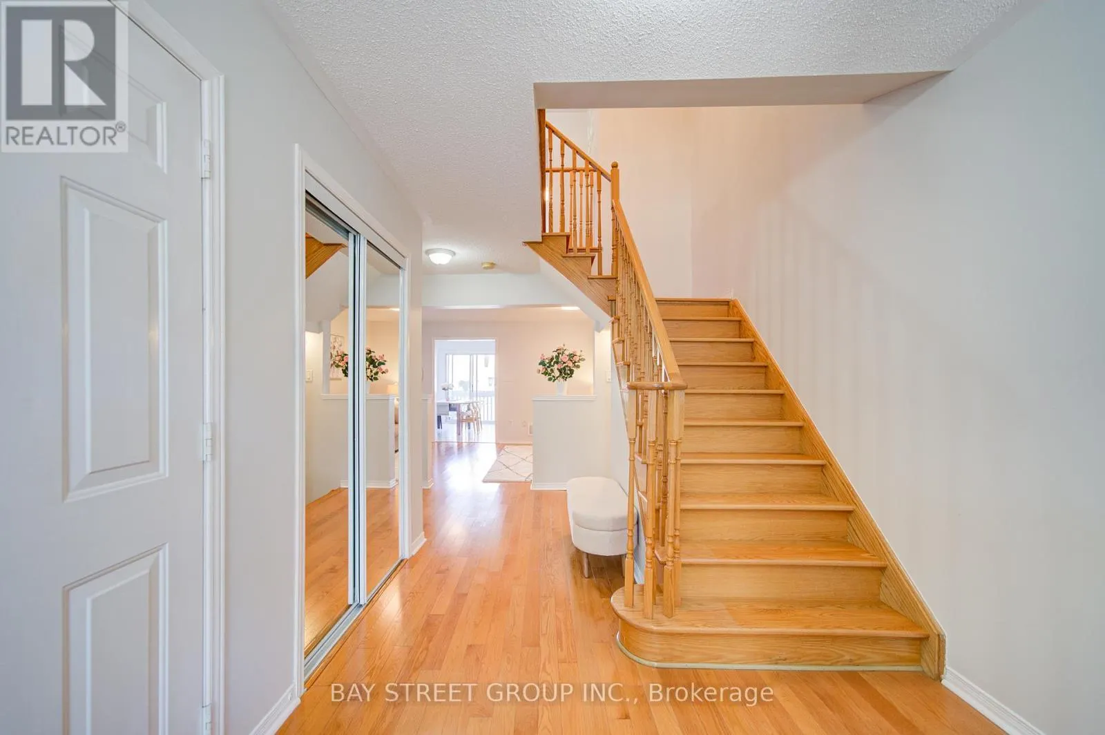108 RIDEAU DRIVE