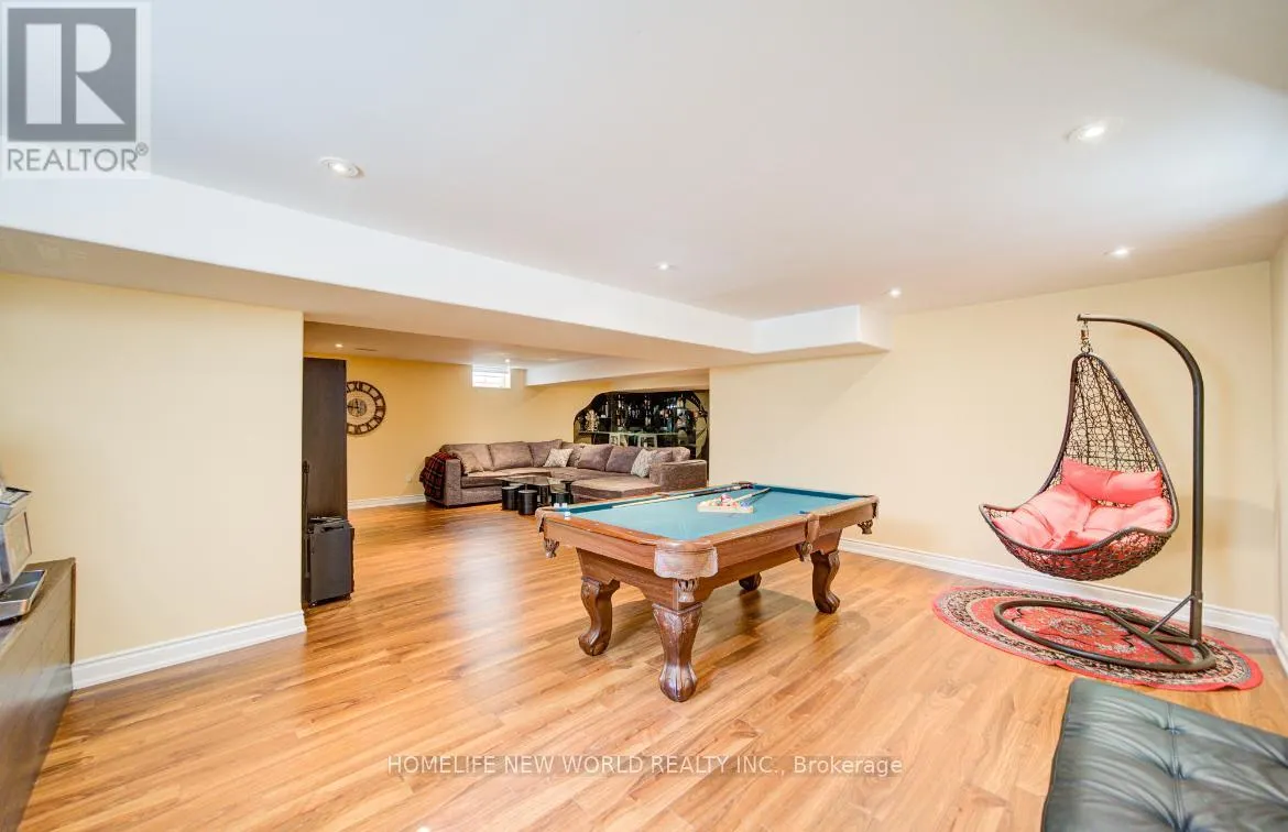 131 NER ISRAEL DRIVE