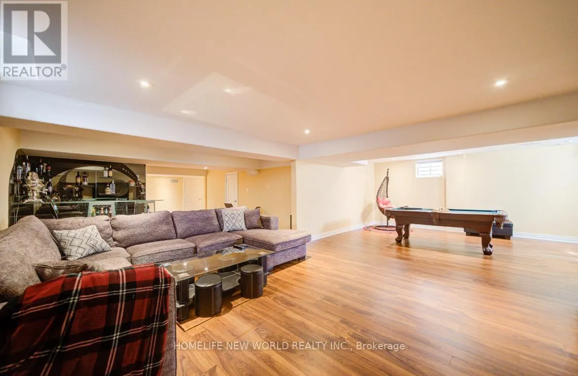 131 NER ISRAEL DRIVE