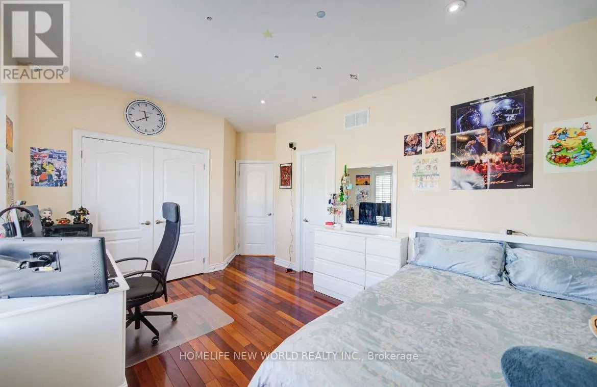 131 NER ISRAEL DRIVE