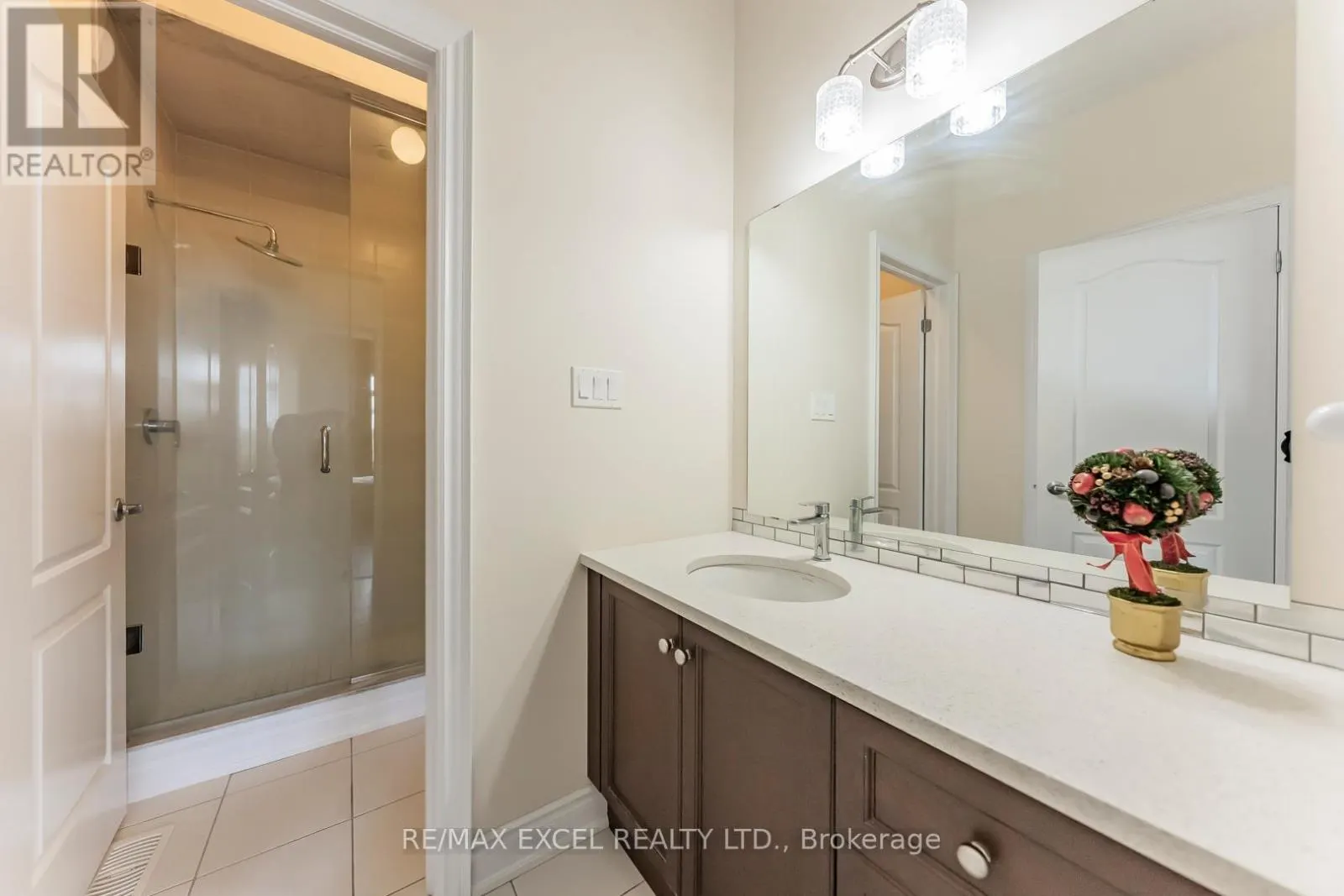 21 PARADISE VALLEY TRAIL