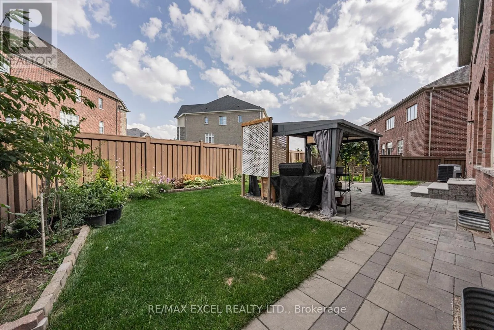 21 PARADISE VALLEY TRAIL