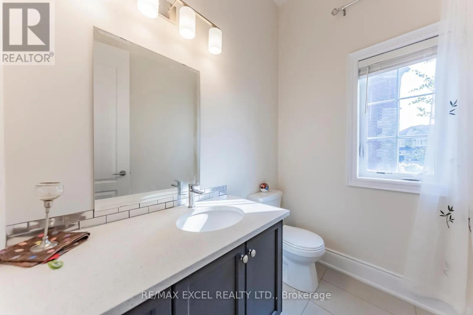21 PARADISE VALLEY TRAIL