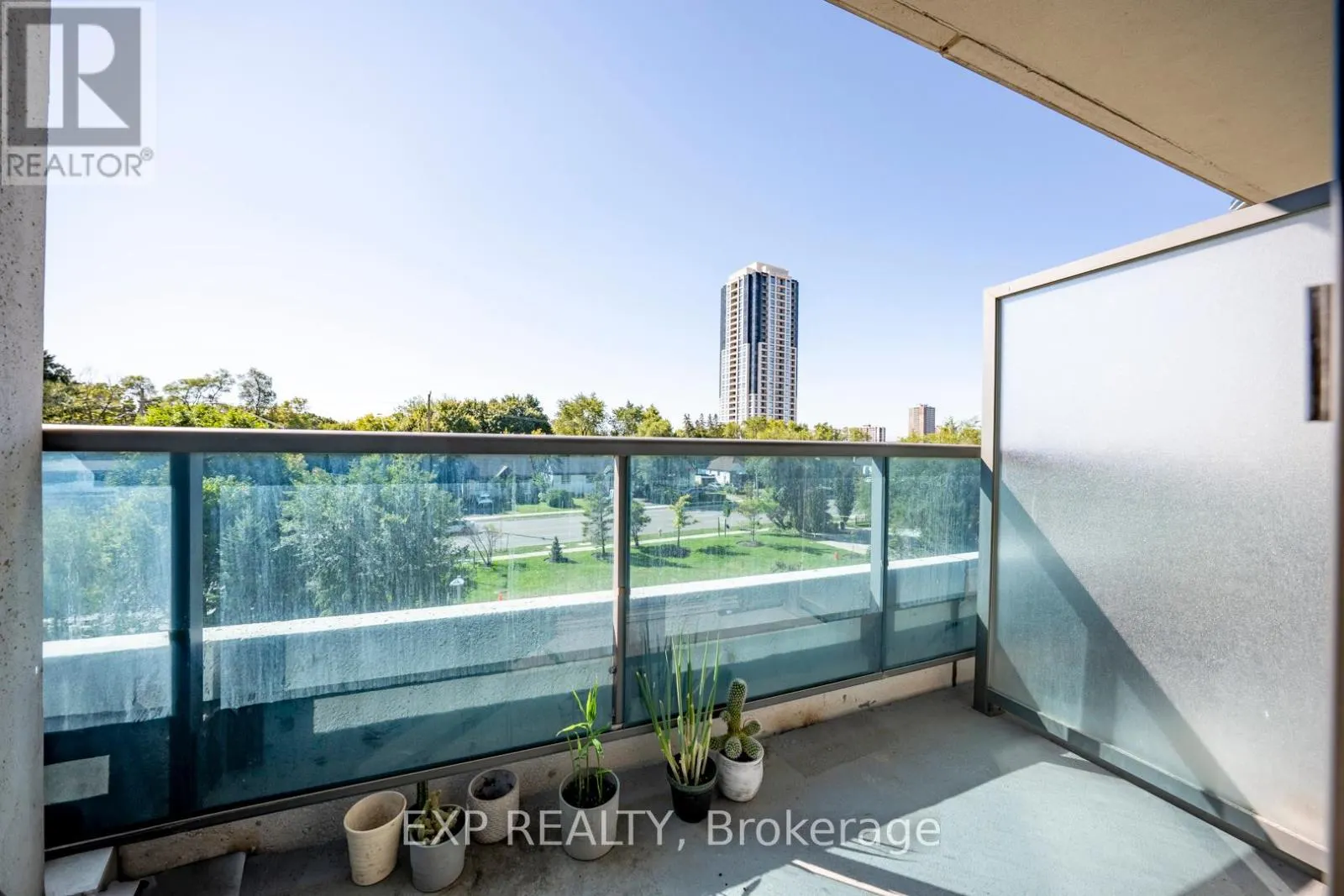 308 - 7167 YONGE STREET
