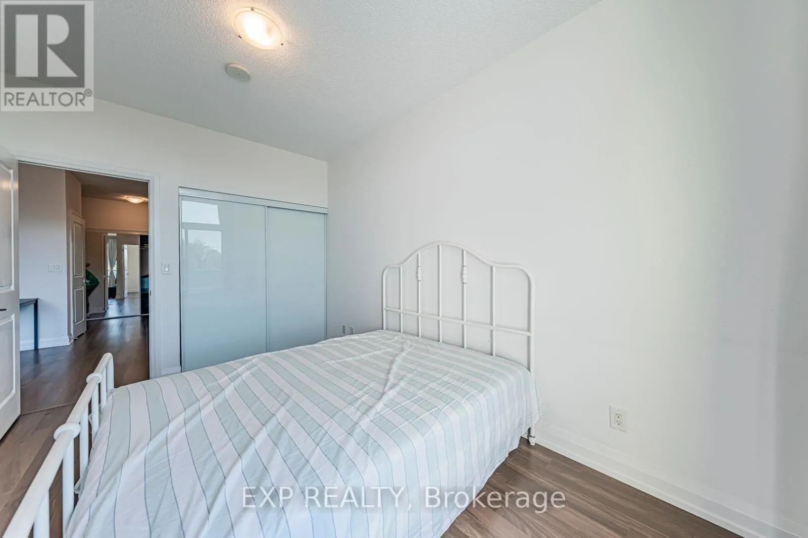 308 - 7167 YONGE STREET