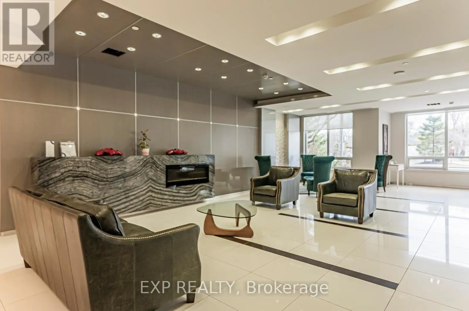 308 - 7167 YONGE STREET