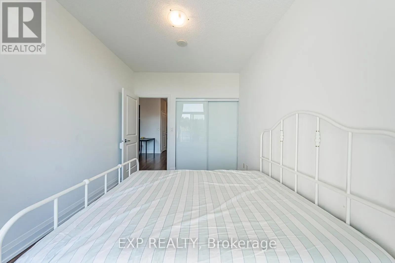 308 - 7167 YONGE STREET