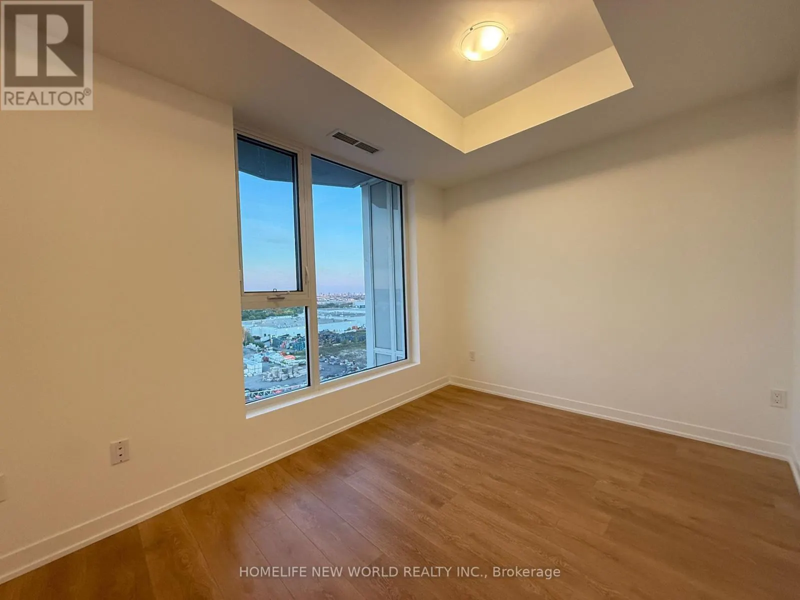 1129 - 498 CALDARI ROAD