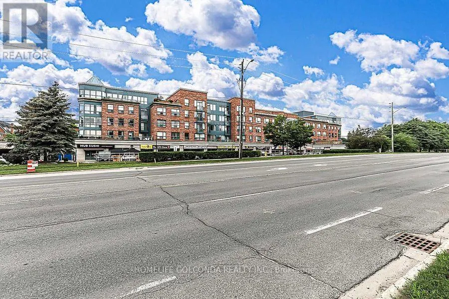21D-22D - 7398 YONGE STREET
