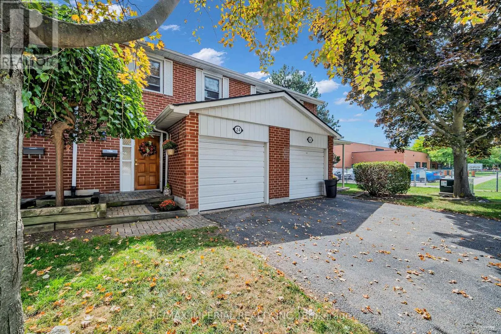 24 NORRIS WAY