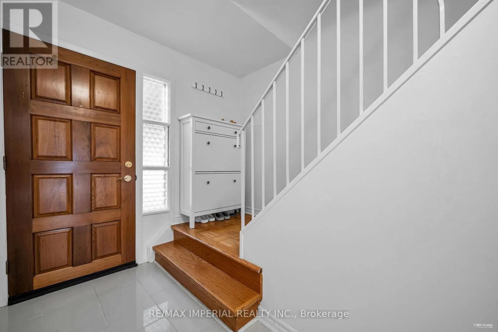 24 NORRIS WAY