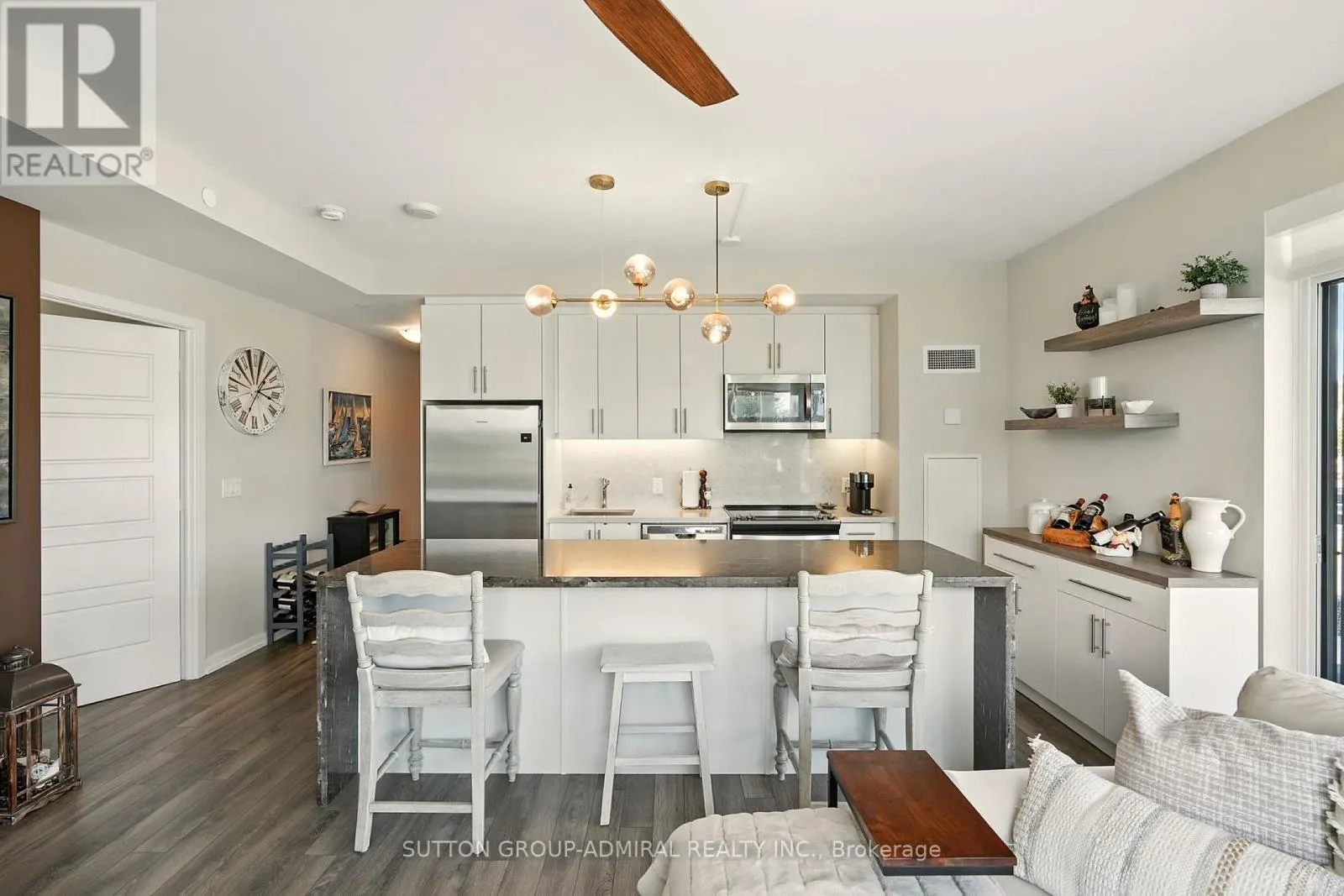 A217 - 241 SEA RAY AVENUE