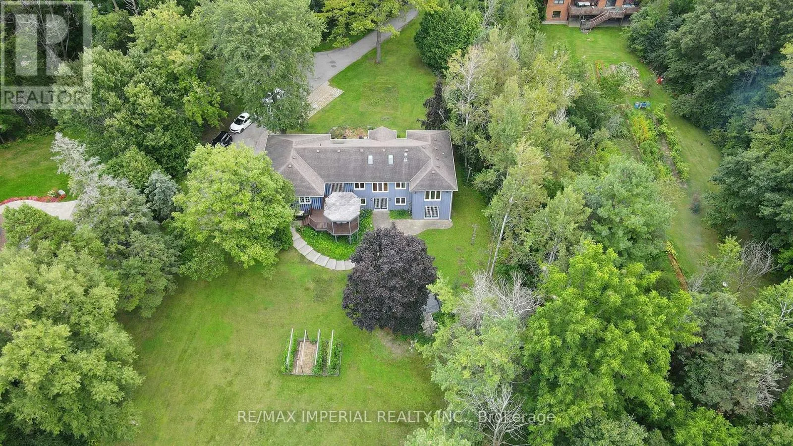 282 RIDGE ROAD