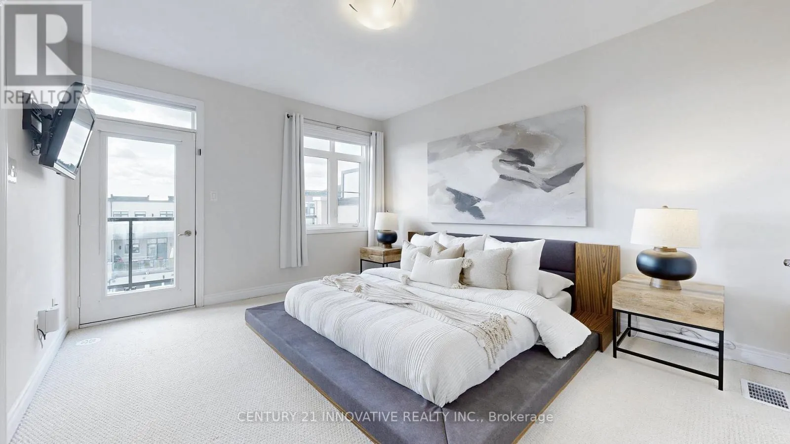 577 MARC SANTI BOULEVARD