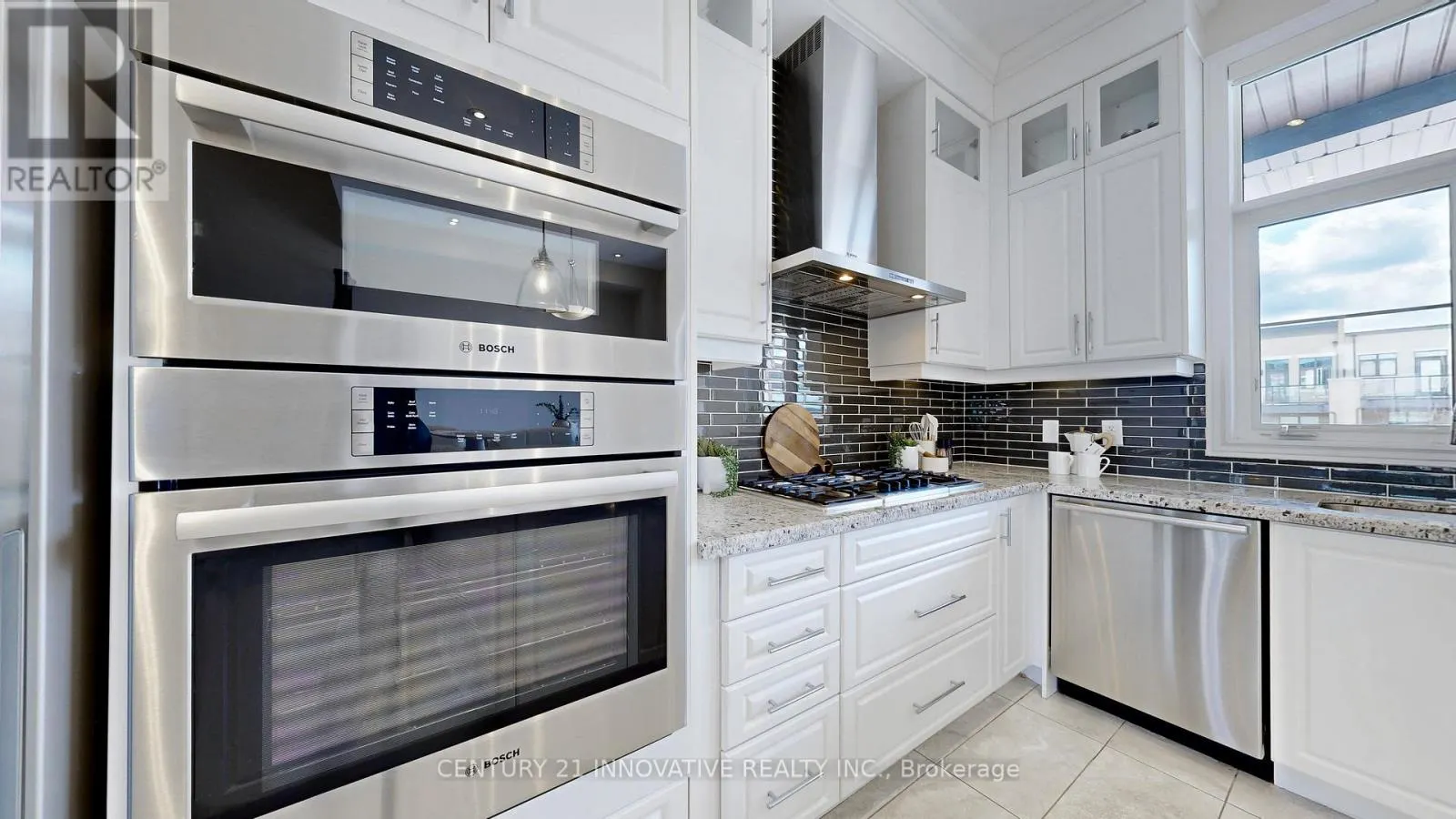 577 MARC SANTI BOULEVARD